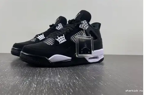4 RETRO FQ8135-001 AIR THUNDER WHITE FQ8135-001  JORDAN 0504